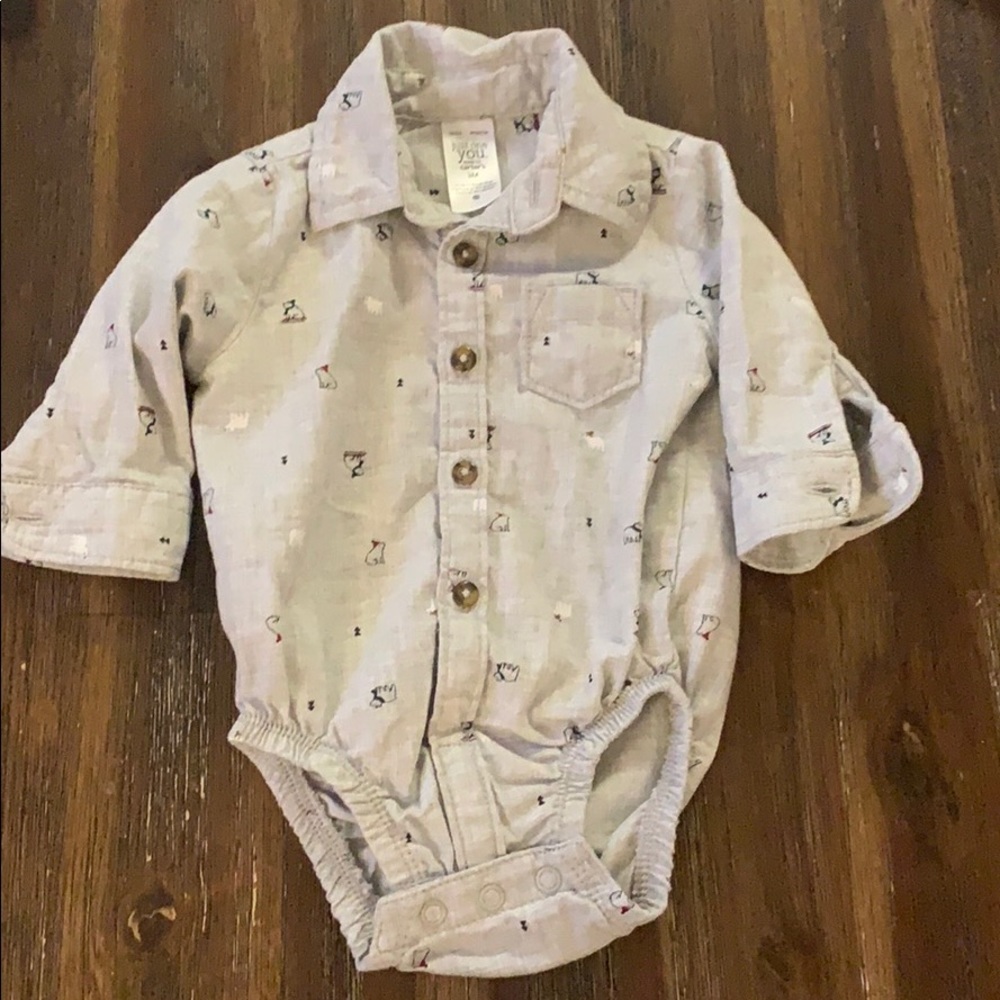 Carter’s baby onesie 3M